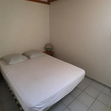T2 Mezzanine Avec Piscine - 6 Pers. - Proche Commerces Et - Fr-1-81-152 Villa *